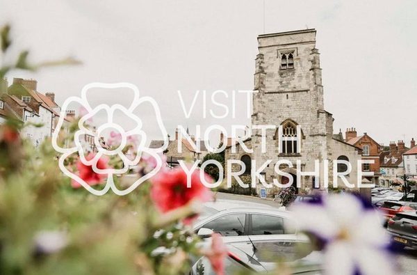 Visit North Yorkshire logo