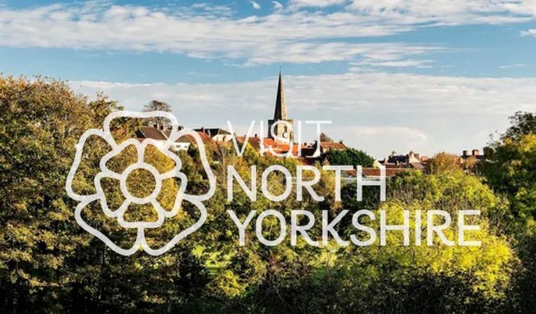 Visit North Yorkshire logo