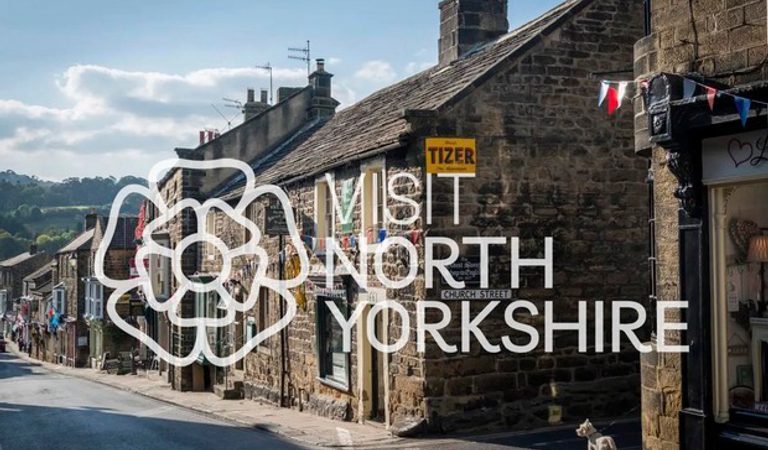 Visit North Yorkshire logo