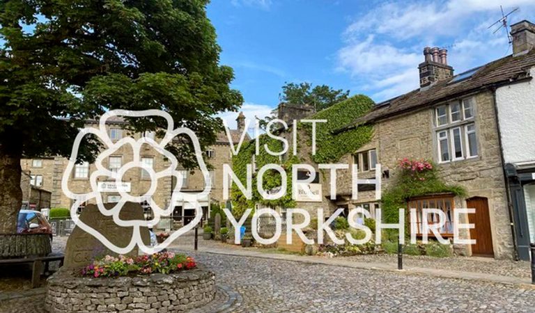 Visit North Yorkshire logo