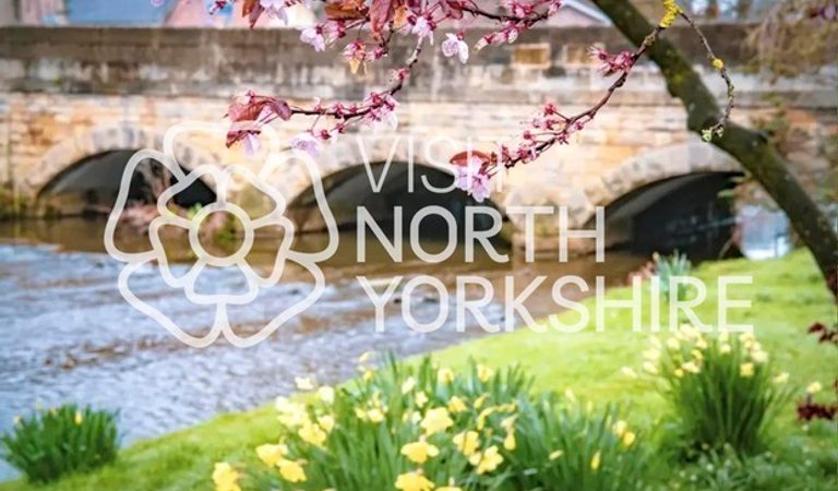 Visit North Yorkshire logo