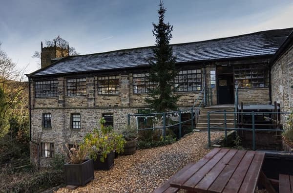 3fd516d4 d44e 4363 831d ae91a978b24c Small