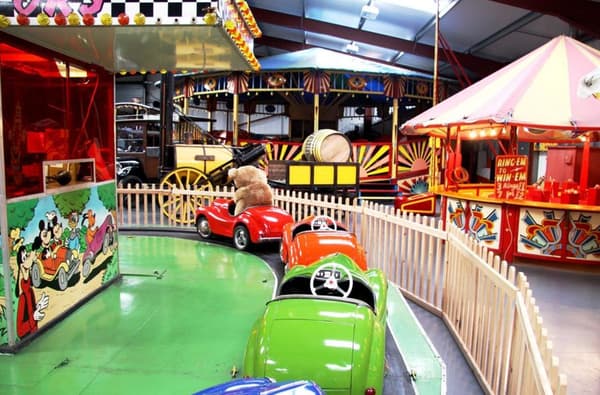 C43 A4 C8 A7788 AAFF558 C84 C252 F7 F95 F751 E6 E05