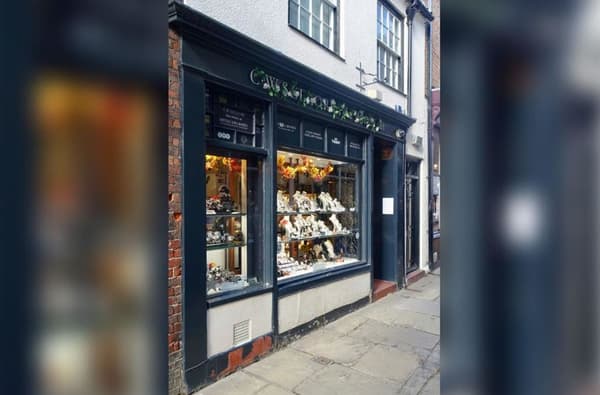 C W Sellors Jet shop Whitby LS 1299418687