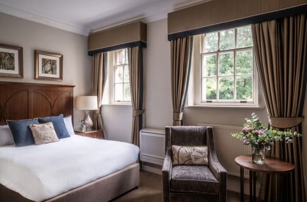 Crathorne Bedroom Classic Small