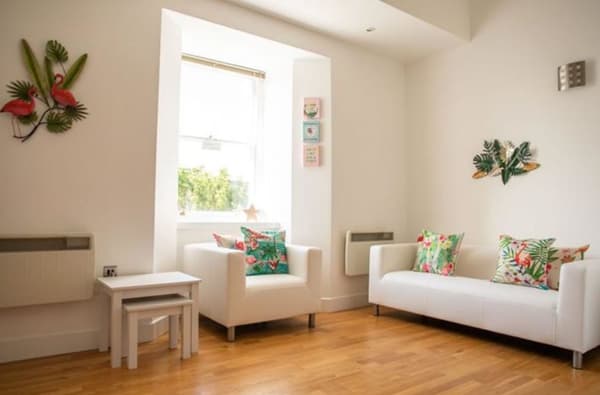 EASBYHALL 1 1024x683 1250616918