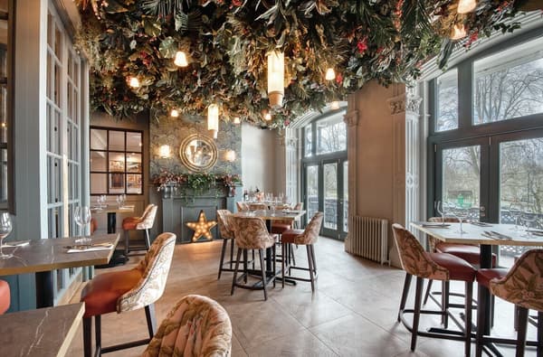 Garden Room 4 Medium