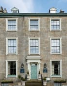 Hotel Exterior Small