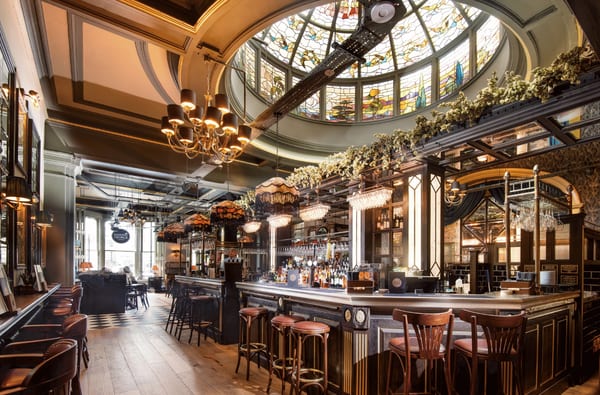 The Harrogate Inn interior