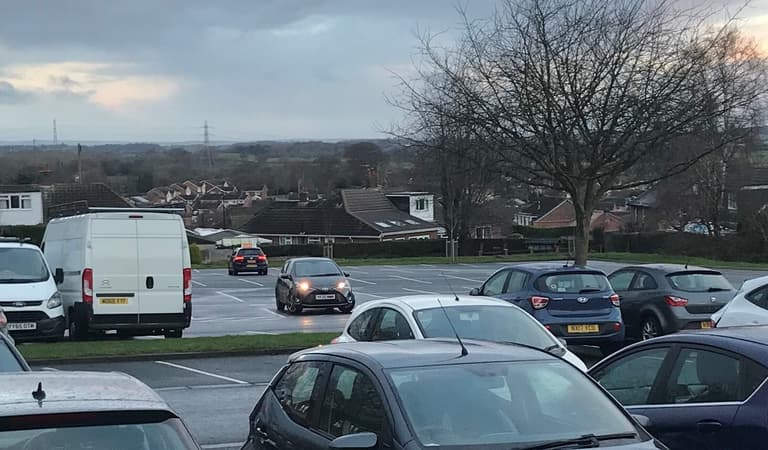 York Place Car P 499997587