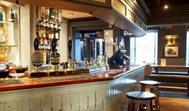 Kings head hotel cb 17 01 18 11
