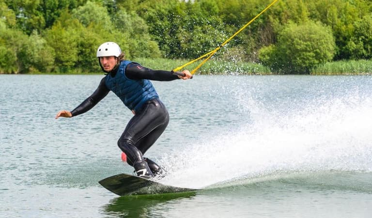 Rocco on water 1319032949