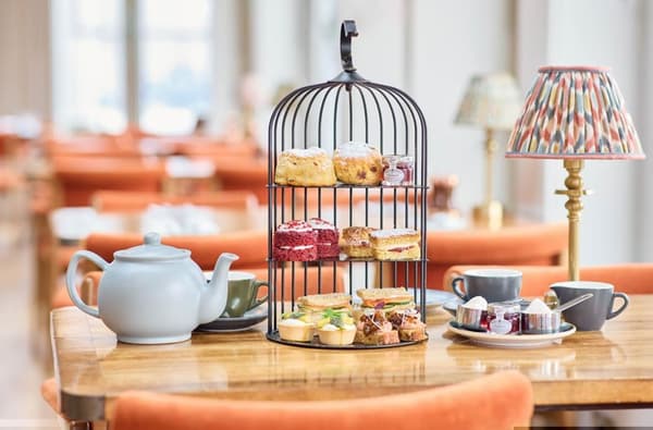 Victoria hotel robin hoods bay PRINT 066 843681516