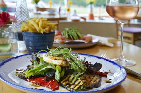 Yt food2345 940798431