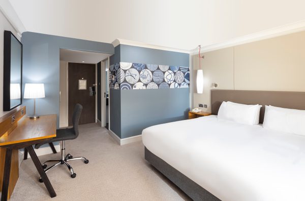 Crowne Plaza Harrogate standard bedroom