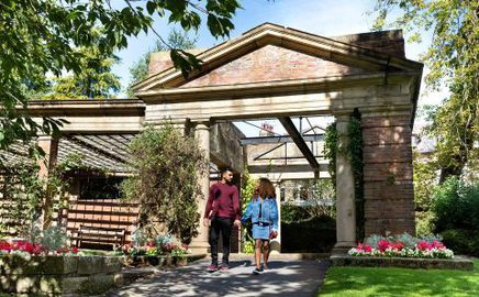 Charlotte Gale Destination Harrogate 12x8 2483 gardens