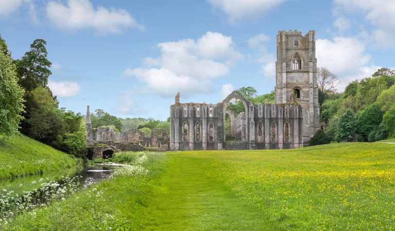 Charlotte Gale Fountains Abbey Fullsize 6618 1 min