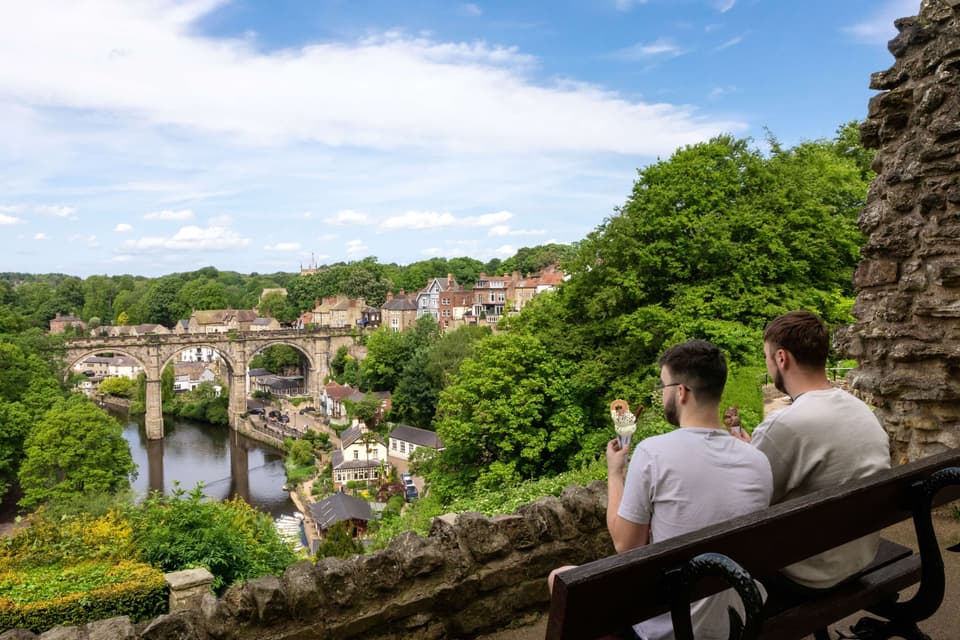 Charlotte Gale Knaresborough Fullsize 6114 1 1